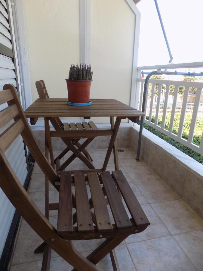 Dialekti Studios Toroni Bagian luar foto